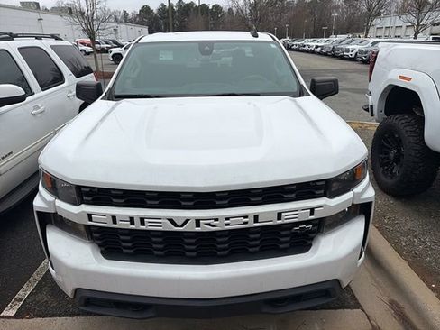 Used 2021 Chevrolet Silverado 1500 Custom w/ LPO, Dark Essentials Package image 2