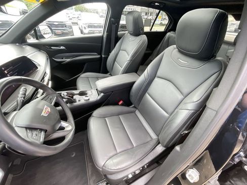 Certified 2025 Cadillac XT4 Premium Luxury FWD image 22