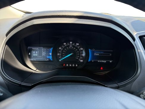Certified 2024 Ford Edge SEL w/ Convenience Package AWD/4WD image 11