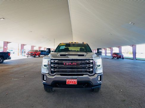 Used 2022 GMC Sierra 2500 SLE w/ SLE Convenience Package image 1