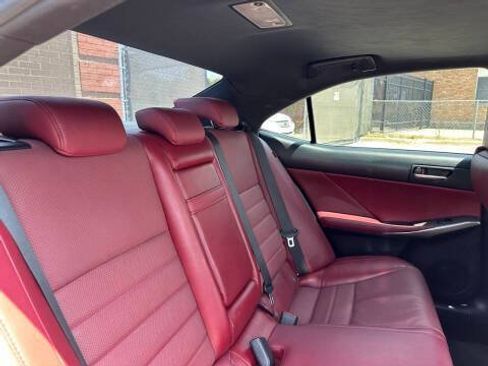 Used 2018 Lexus IS 300 F Sport w/ F Sport Package RWD image 13