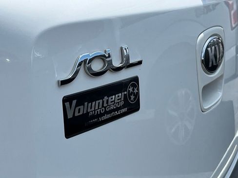 Used 2013 Kia Soul FWD image 7