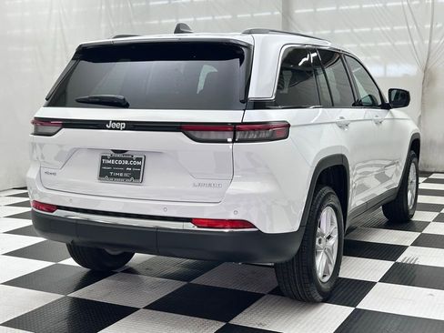 New 2025 Jeep Grand Cherokee Laredo X image 8