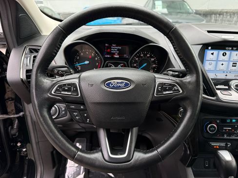 Used 2018 Ford Escape Titanium w/ Ford Safe & Smart Package AWD/4WD image 27