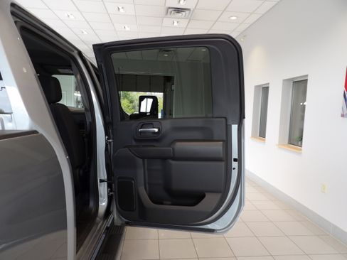 Used 2024 Chevrolet Silverado 2500 Custom w/ Custom Value Package AWD/4WD image 20