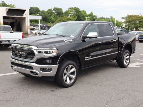 Used 2022 RAM 1500 Limited AWD/4WD image 5