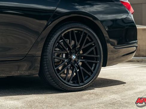 Used 2020 BMW 740i w/ Cold Weather Package RWD image 38