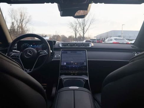 Certified 2022 Mercedes-Benz S 580 4MATIC Sedan image 24