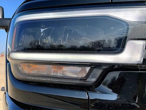 Used 2024 RAM 3500 Laramie w/ Night Edition image 29