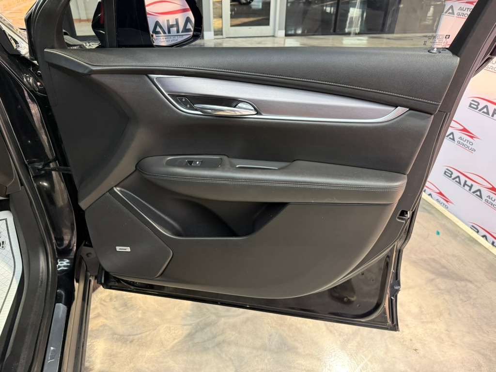 Used 2021 Cadillac XT6 Luxury FWD image 48