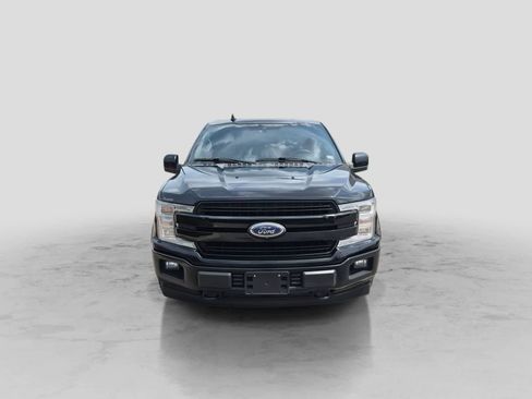 Used 2018 Ford F150 Lariat w/ Equipment Group 502A Luxury AWD/4WD image 3