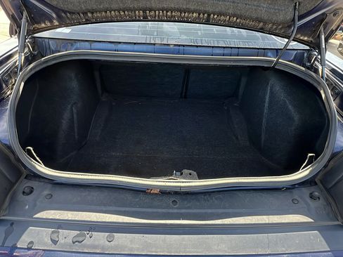 Used 2016 Dodge Challenger SXT image 13