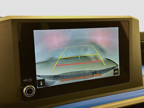 Used 2025 Toyota Tacoma TRD Off-Road image 23