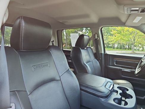 Used 2015 RAM 2500 Laramie AWD/4WD image 11
