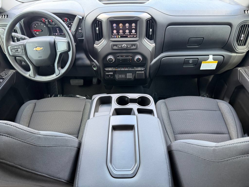 New 2026 Chevrolet Silverado 2500 Custom w/ Custom Value Package AWD/4WD image 15