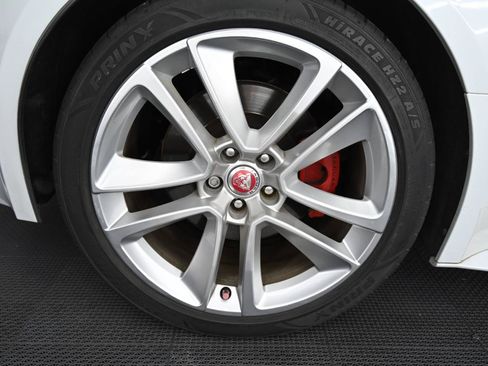 Used 2016 Jaguar F-TYPE S w/ Red Leather Interior Pack AWD/4WD image 43