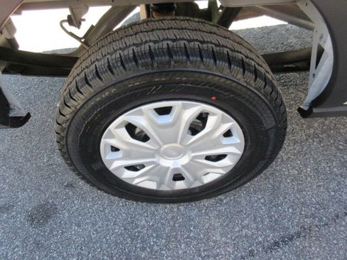 New 2026 Ford Transit 250 148 Medium Roof image 11