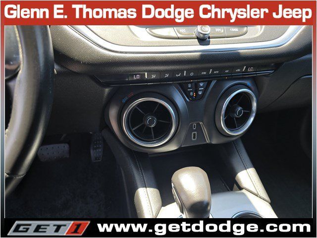 Used 2019 Chevrolet Blazer LT FWD image 18