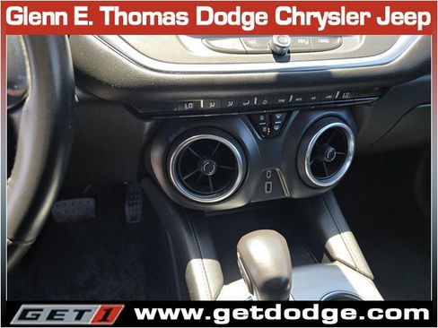 Used 2019 Chevrolet Blazer LT FWD image 18