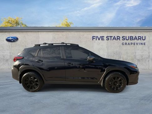 Used 2024 Subaru Crosstrek 2.0i Premium AWD/4WD image 9