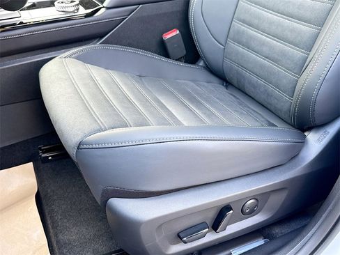 New 2026 Mitsubishi Outlander SE image 20