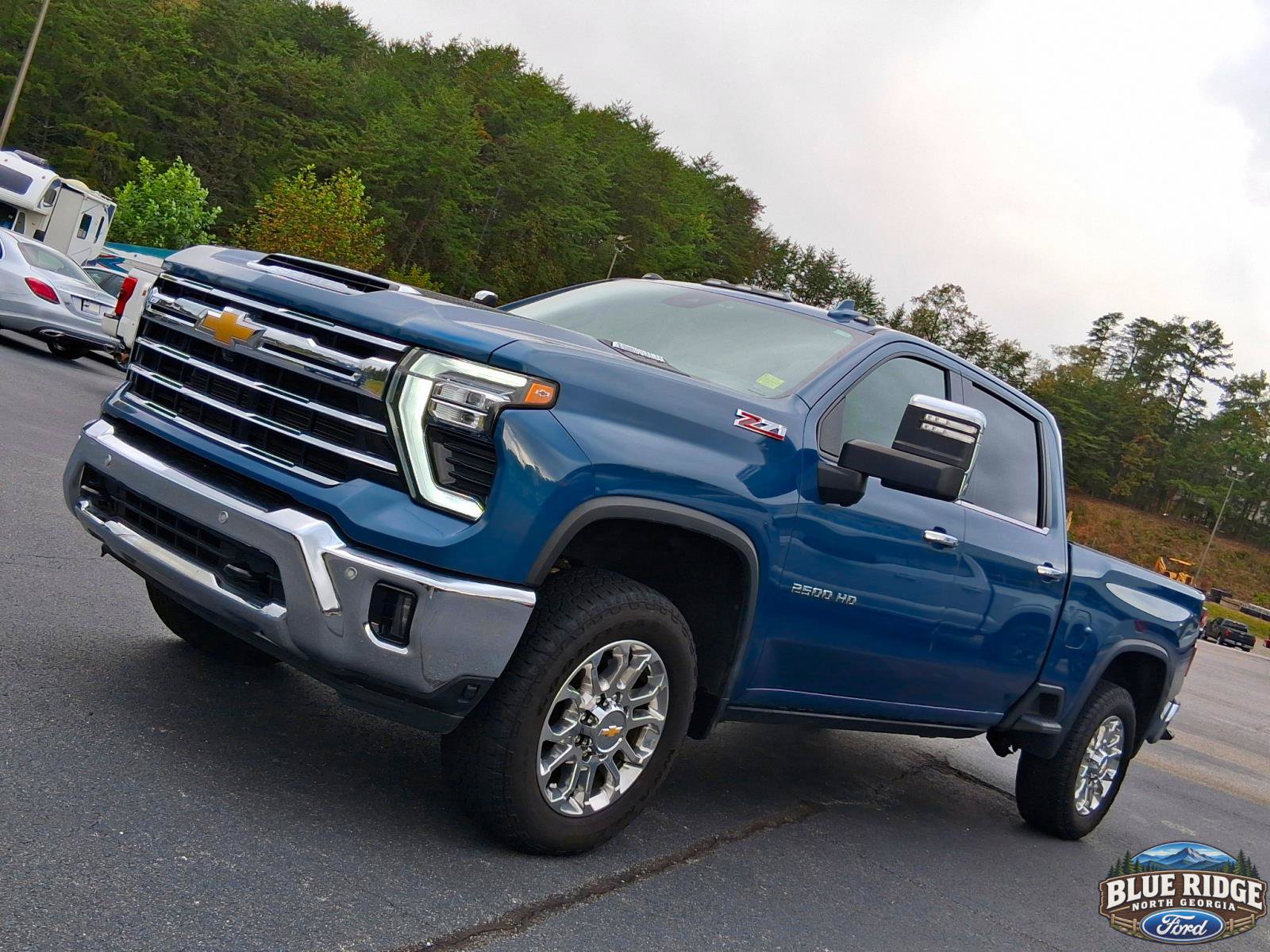 Used 2024 Chevrolet Silverado 2500 LTZ w/ LTZ Premium Package AWD/4WD image 27