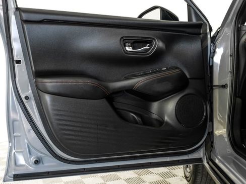 Used 2025 Honda HR-V Sport image 45