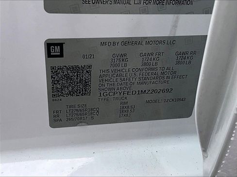 Certified 2021 Chevrolet Silverado 1500 LT Trail Boss w/ Convenience Package II image 19