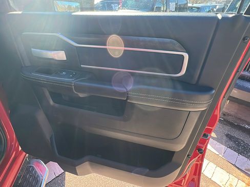 Used 2024 RAM 2500 Big Horn w/ Bed Utility Group image 19