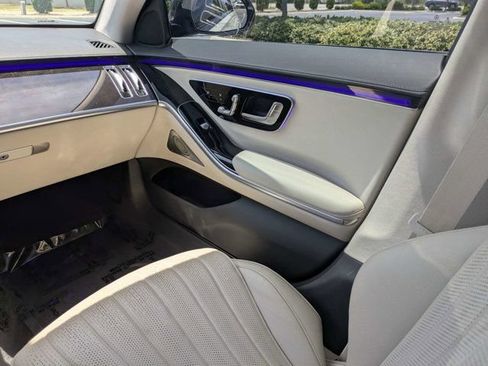 Used 2023 Mercedes-Benz S 500 4MATIC image 16