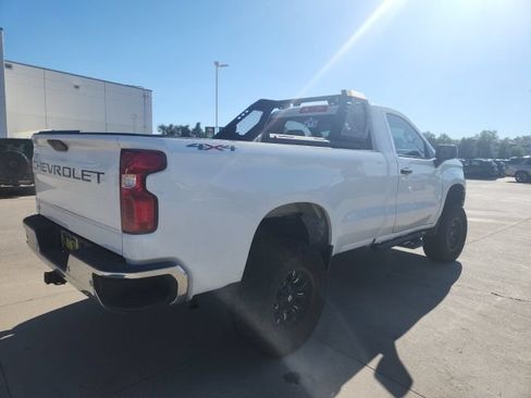 Used 2020 Chevrolet Silverado 1500 W/T w/ WT Value Package AWD/4WD image 6