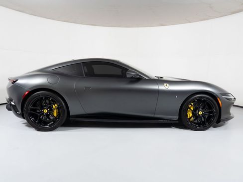 Used 2024 Ferrari Roma image 19