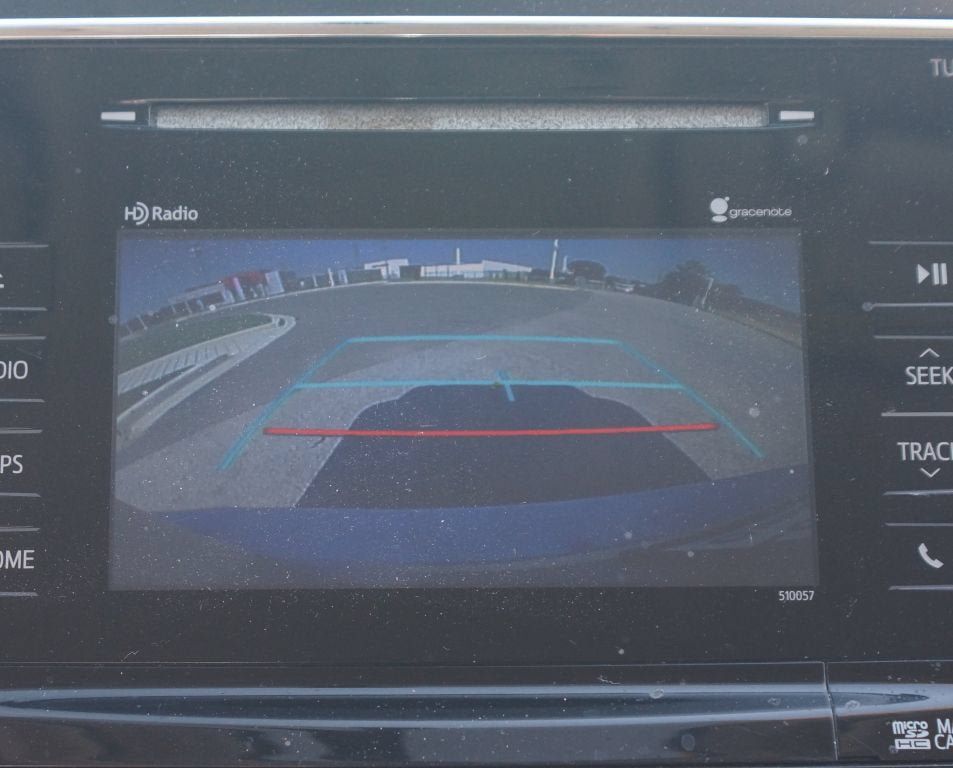 Used 2015 Toyota Prius V Three FWD image 8