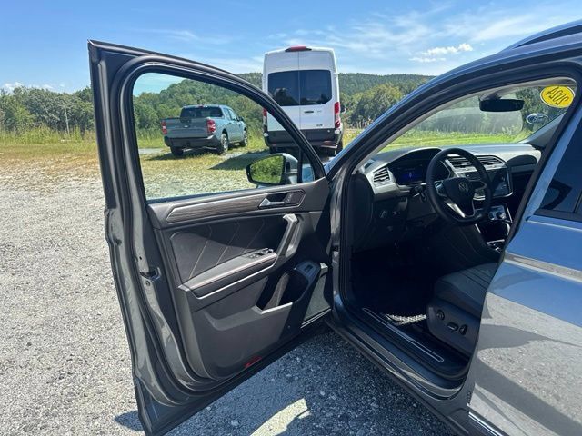 Used 2024 Volkswagen Tiguan Wolfsburg Edition w/ Panoramic Sunroof Package AWD/4WD image 12