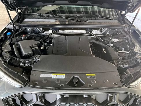 New 2026 Audi Q5 Premium Plus AWD/4WD image 12