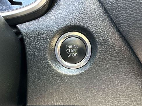 Certified 2025 Toyota Corolla XSE FWD image 38