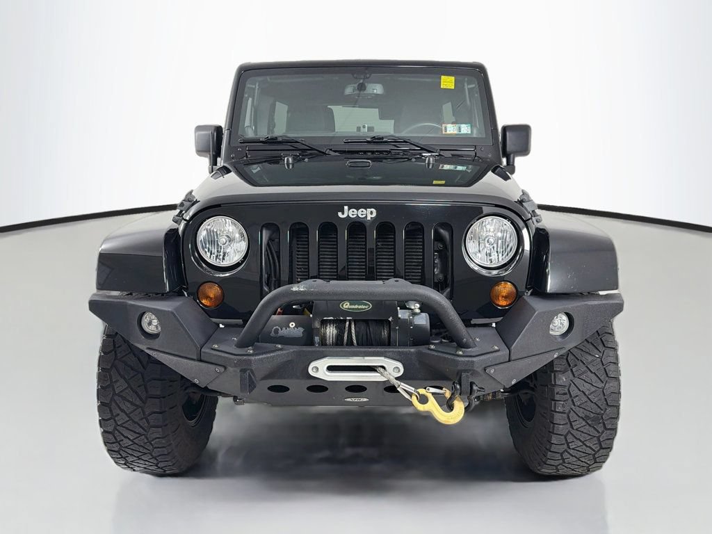 Used 2013 Jeep Wrangler Unlimited Sahara w/ Connectivity Group AWD/4WD image 2
