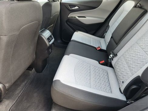 Used 2024 Chevrolet Equinox LS image 30