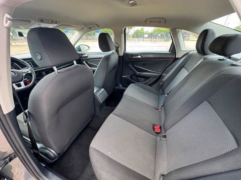 Used 2021 Volkswagen Jetta S image 11