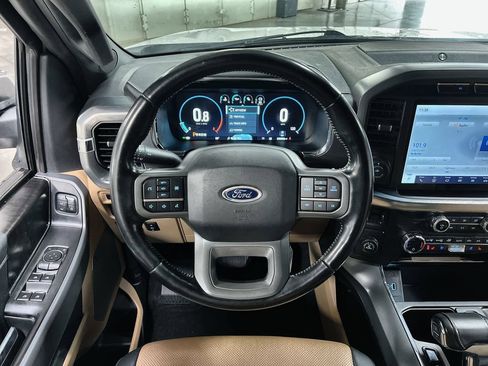 Used 2021 Ford F150 Lariat RWD image 18