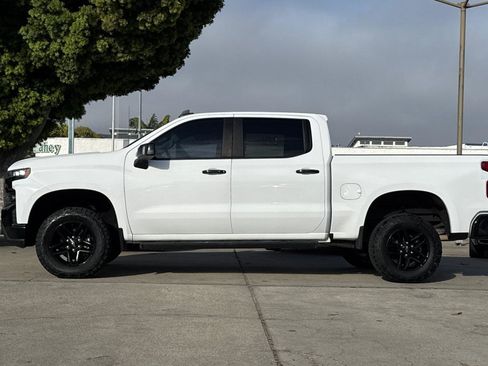 Used 2020 Chevrolet Silverado 1500 LT Trail Boss AWD/4WD image 9
