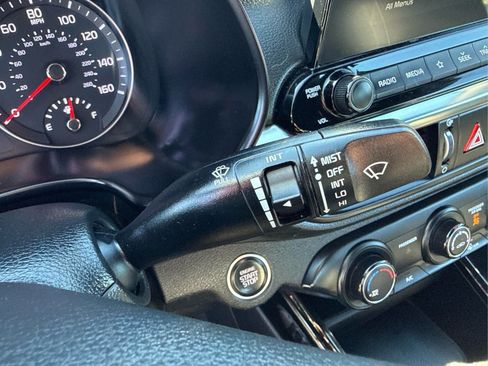 Used 2020 Kia Forte GT-Line FWD image 24