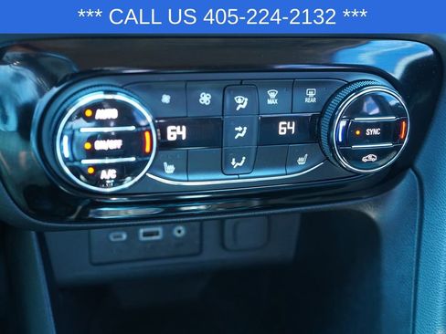 Used 2023 Buick Encore GX Select w/ Sport Touring Package FWD image 40
