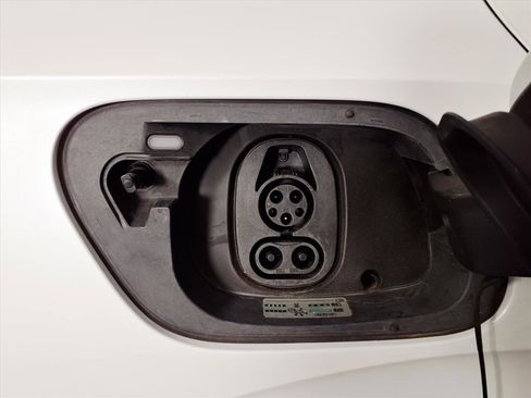 Used 2023 Volkswagen ID.4 Pro S image 24