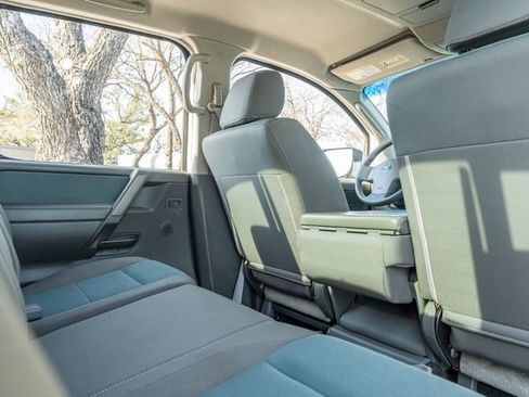 Used 2006 Nissan Titan XE w/ (W04) Preferred Pkg image 39