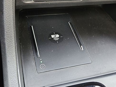 Certified 2023 Honda Pilot TrailSport image 17