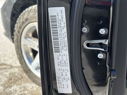 Used 2015 RAM 1500 Express image 15