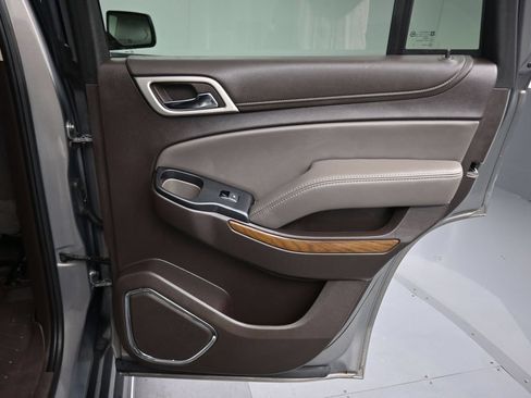 Used 2019 GMC Yukon Denali w/ Open Road Package AWD/4WD image 44