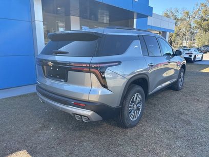 New 2026 Chevrolet Traverse LT w/ LPO, Floor Liner Package