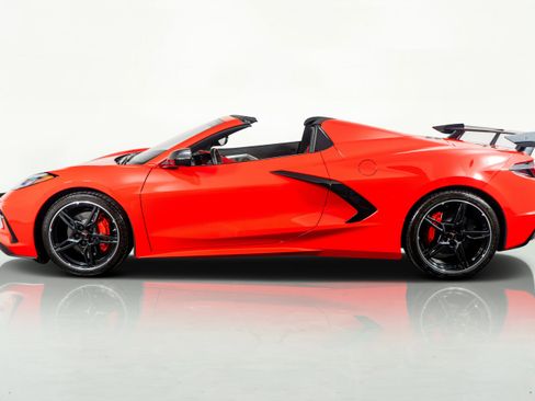 Used 2023 Chevrolet Corvette Stingray Preferred Conv w/ 2LT image 18